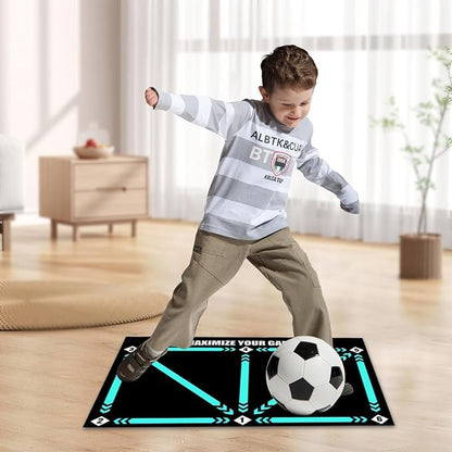 SoccerMaster-Foldable, non-slip dribble mat for all surfaces